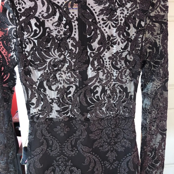 BNWT black glittery print mini dress - Size S - Picture 4 of 4